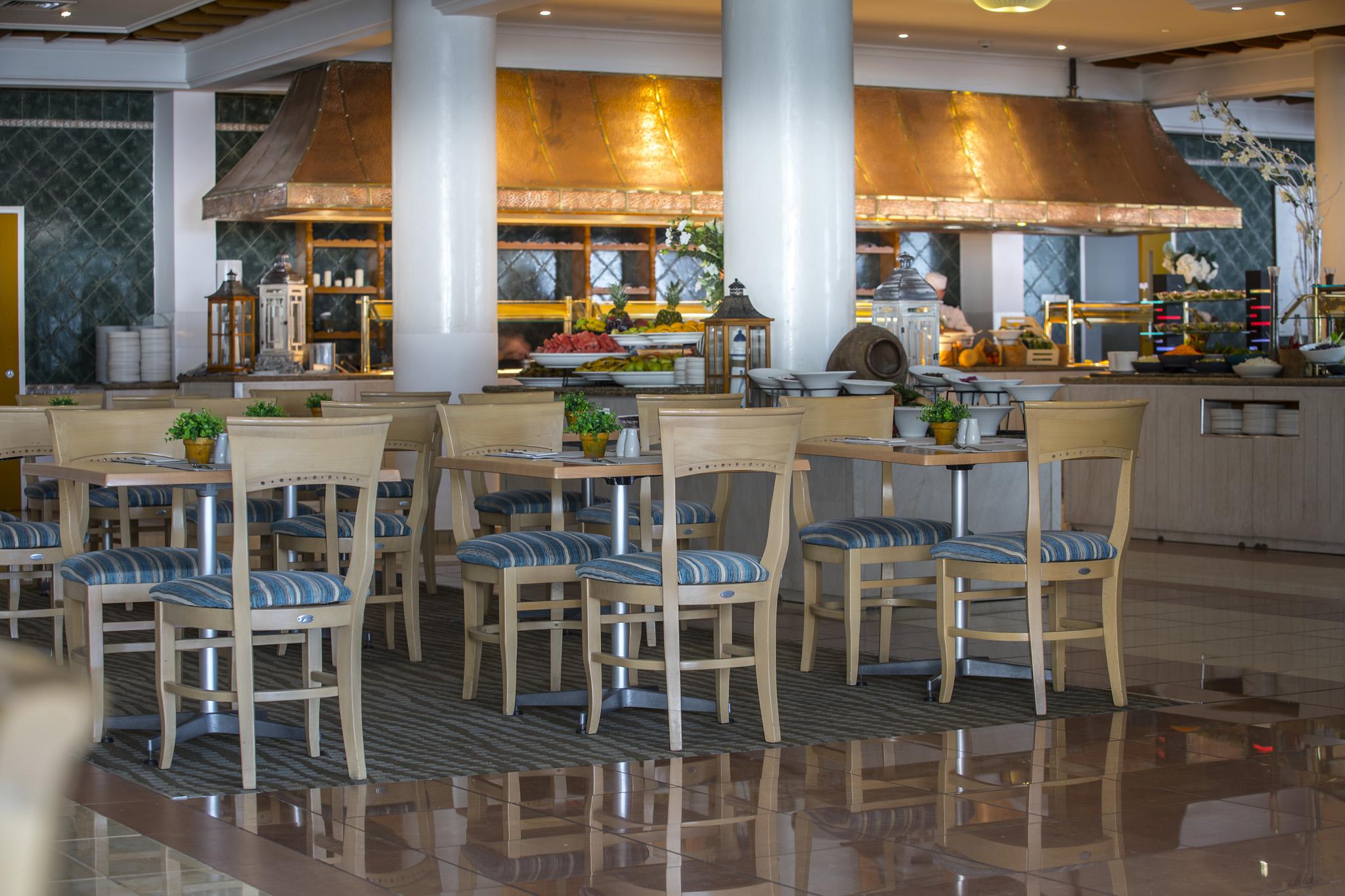 Leonardo Cypria Bay Otel 4*