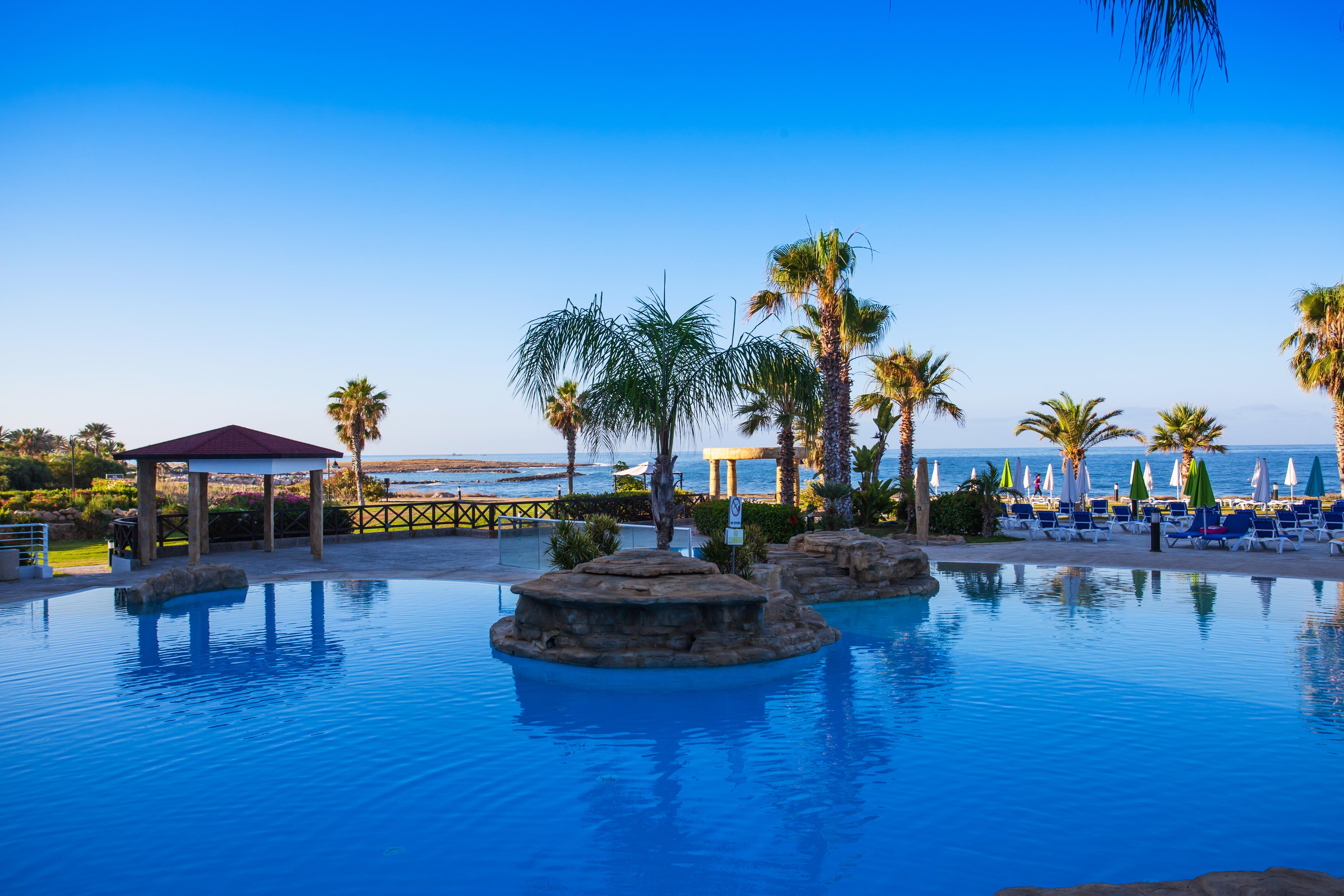 Otel Leonardo Cypria Bay Geroskipou