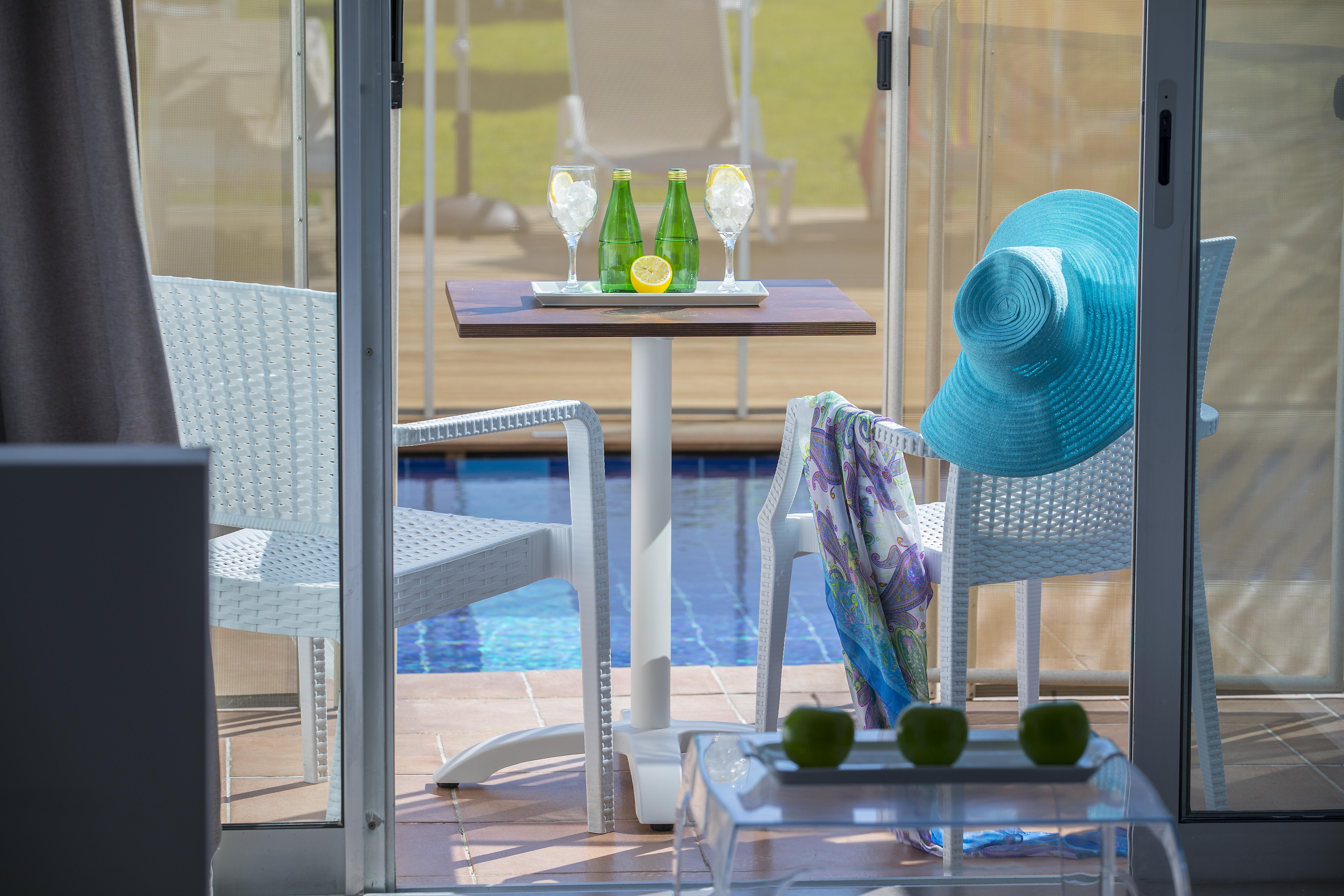 Otel Leonardo Cypria Bay 4*